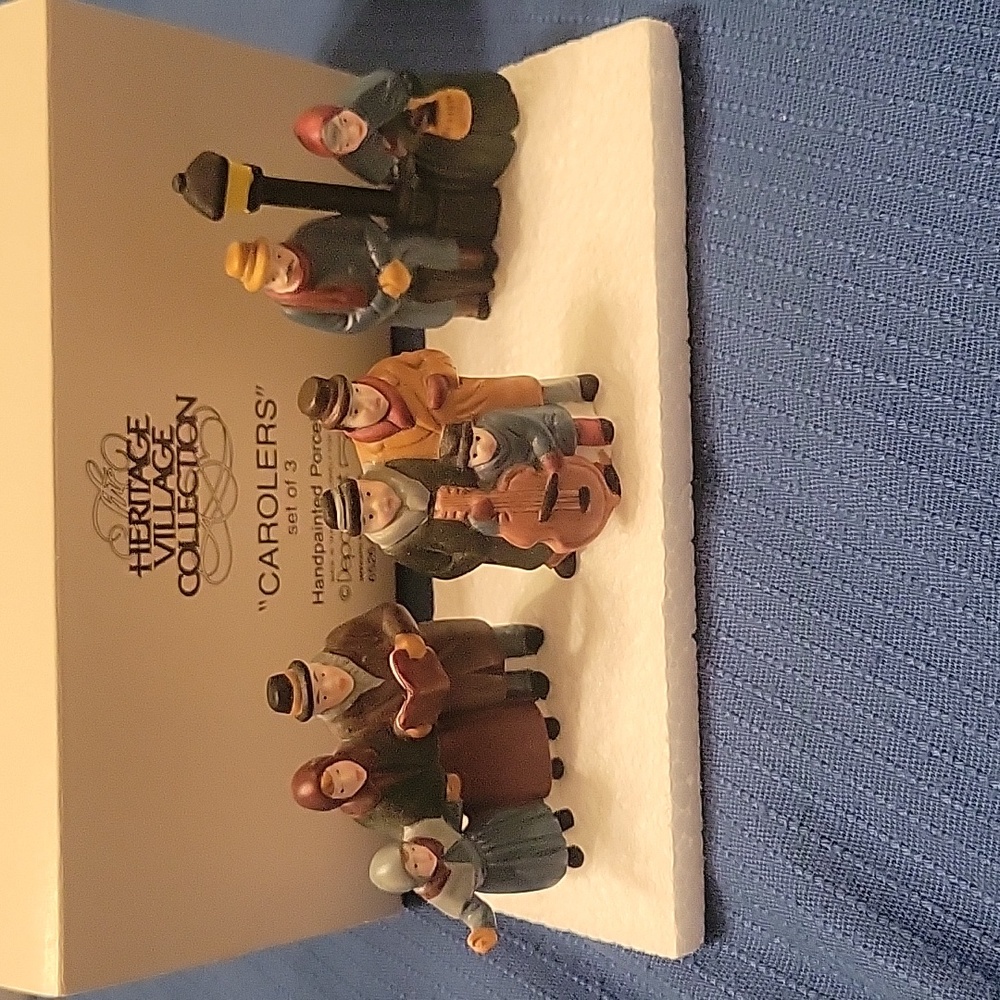 Department 56 Heritage Village Collection 3 Pc Set "Carolers" with Original Box